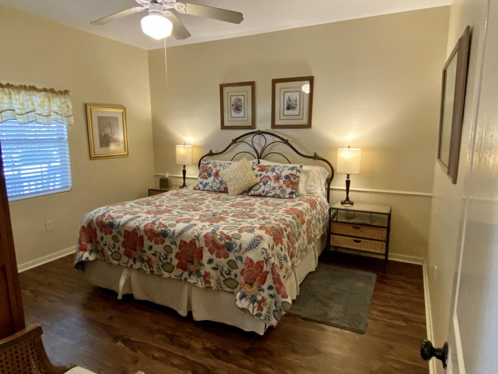 Comal Inn 新布朗费尔斯 外观 照片